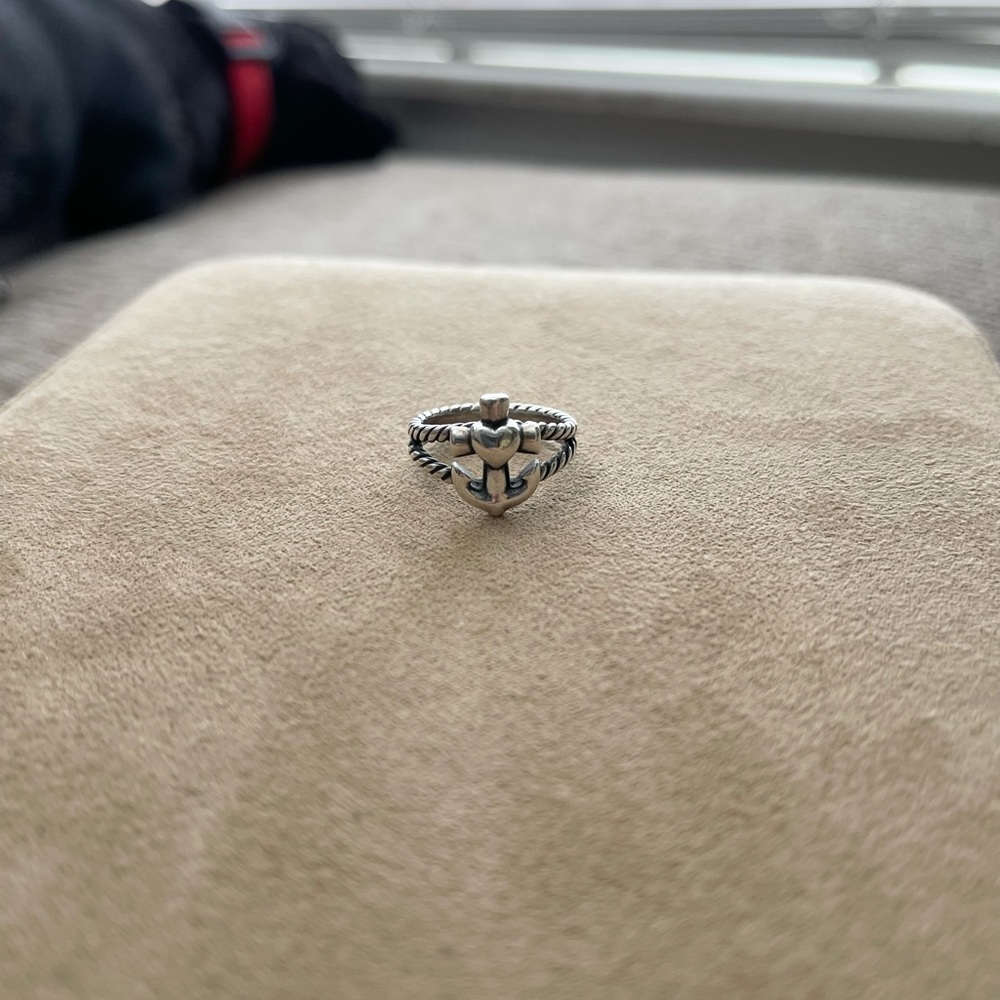 James Avery Ring size 6